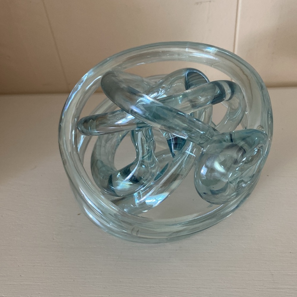 COPY -Blue Color Orbit Knot Decor - Picture 2 of 4